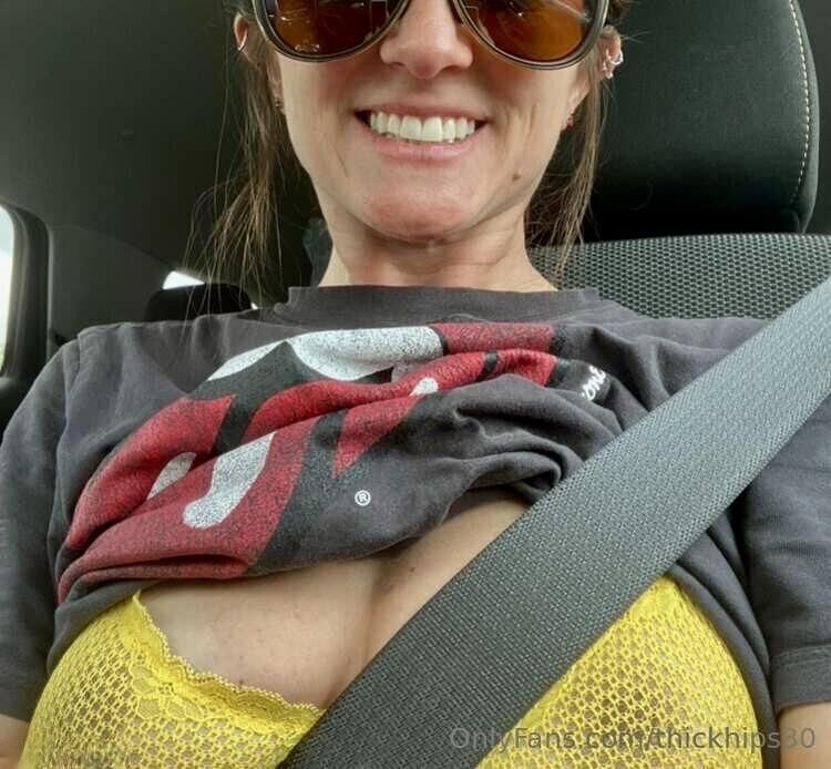Emily Redhead Skinny Horny Anal Mom Mixed Hot Photos