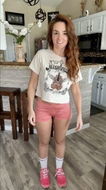 Emily Redhead Skinny Horny Anal Mom Mixed Hot Photos