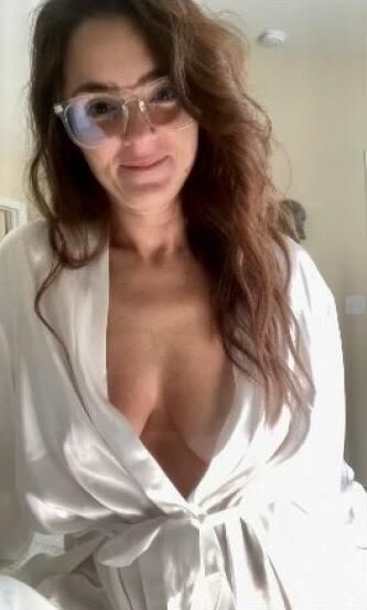 Emily Redhead Skinny Horny Anal Mom Mixed Hot Photos