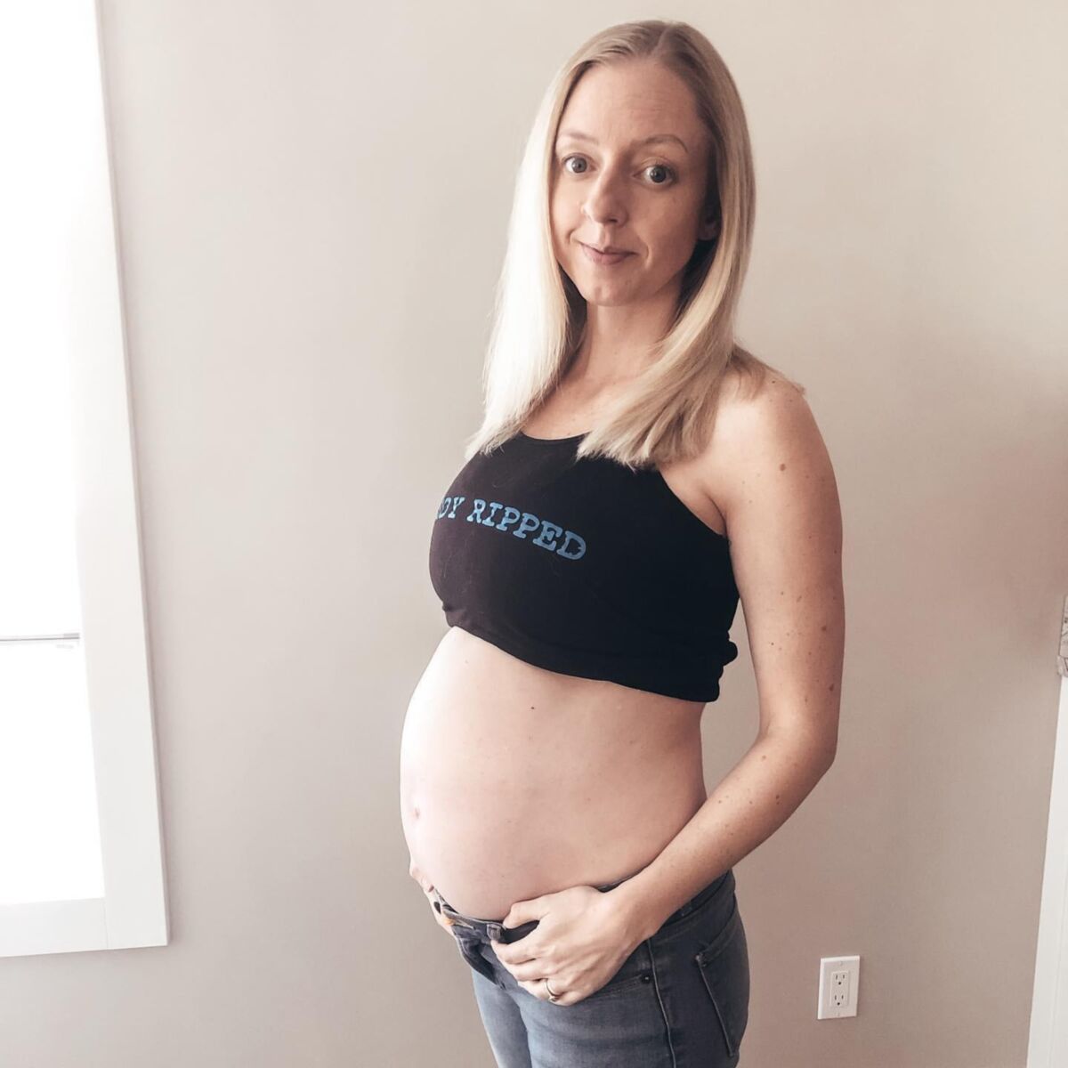 Stunning Pregnant Blonde 