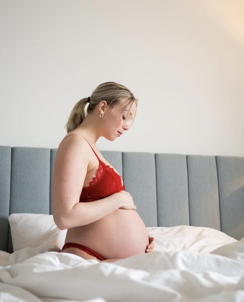 Blonde Pregnant Perfection Motherload 