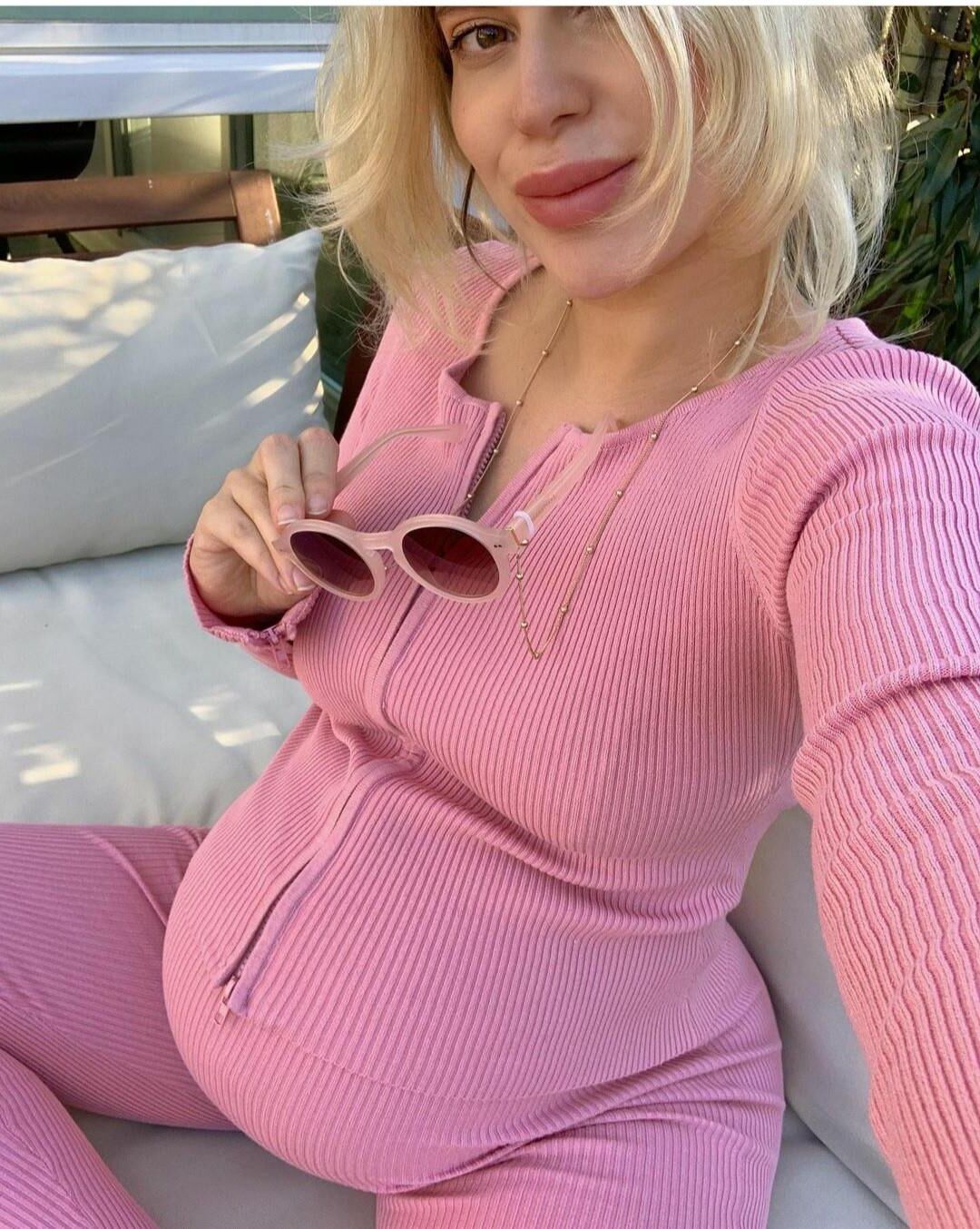 Blonde Pregnant Perfection Motherload 