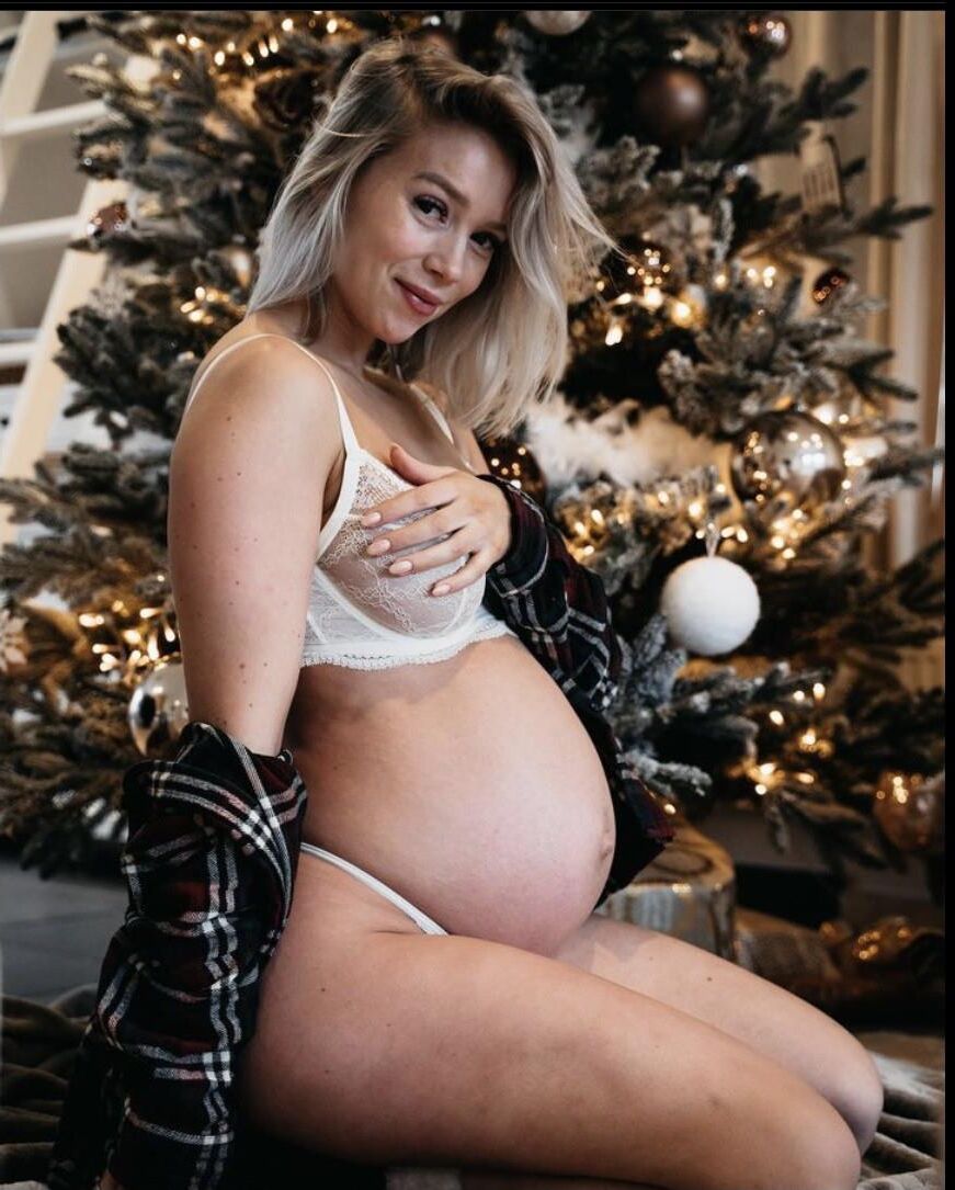 Blonde Pregnant Perfection Motherload 