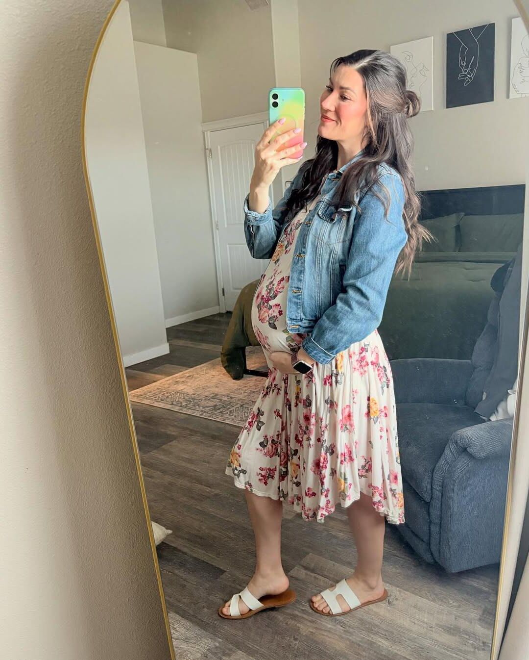 Pregnant whores 