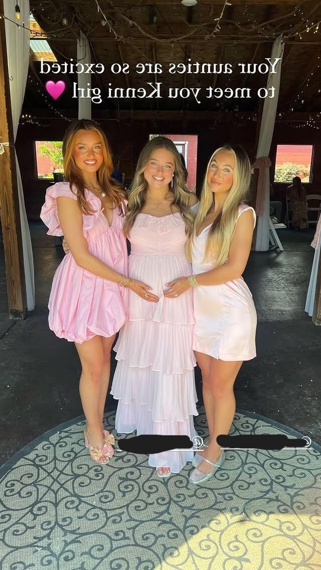 Pregnant whores 