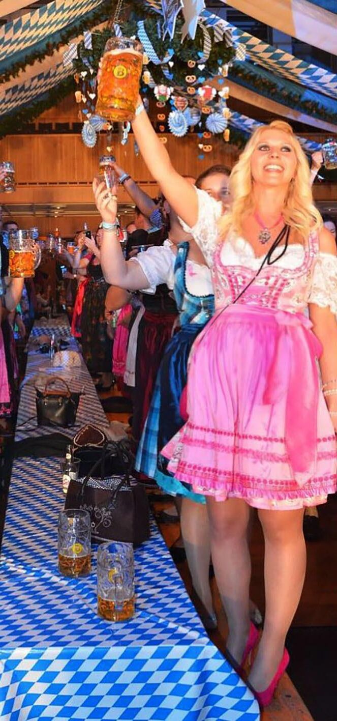 geschwängertedirndlmadlnträchtigin tracht（）