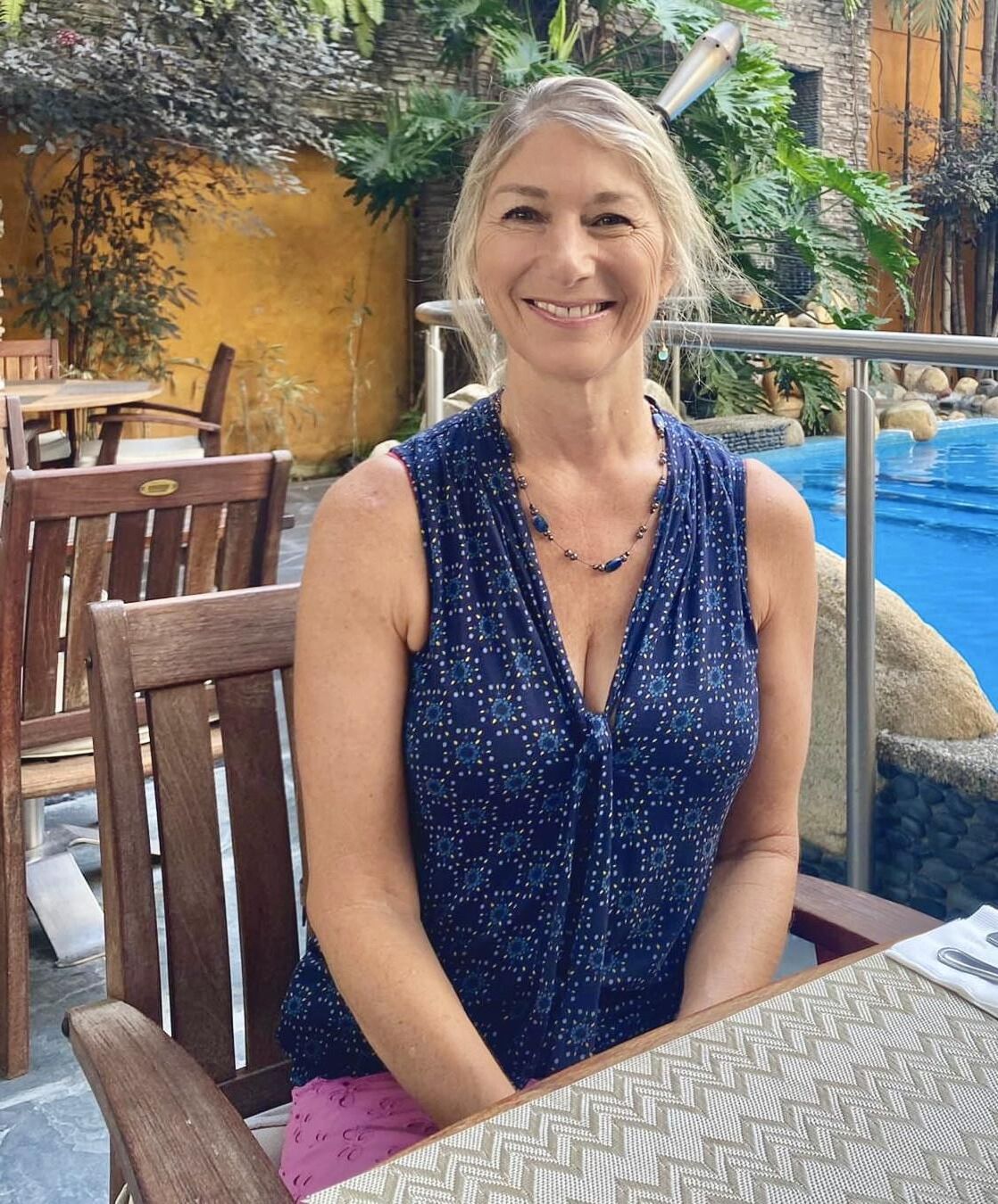 Boobace grand-mère et filles nn pour commentaires