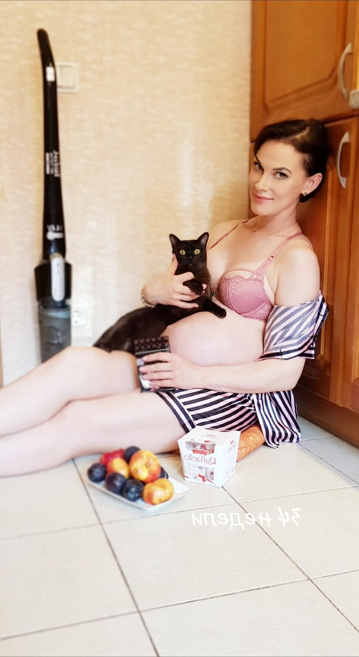 Mère enceinte non nu