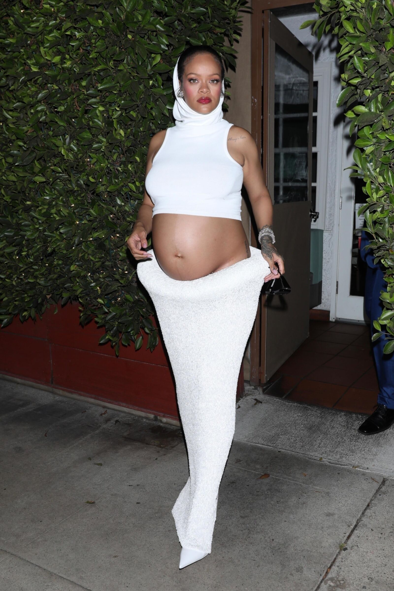 Rihanna a été aperçue en arrivant à Giorgio Baldi à Santa Monica