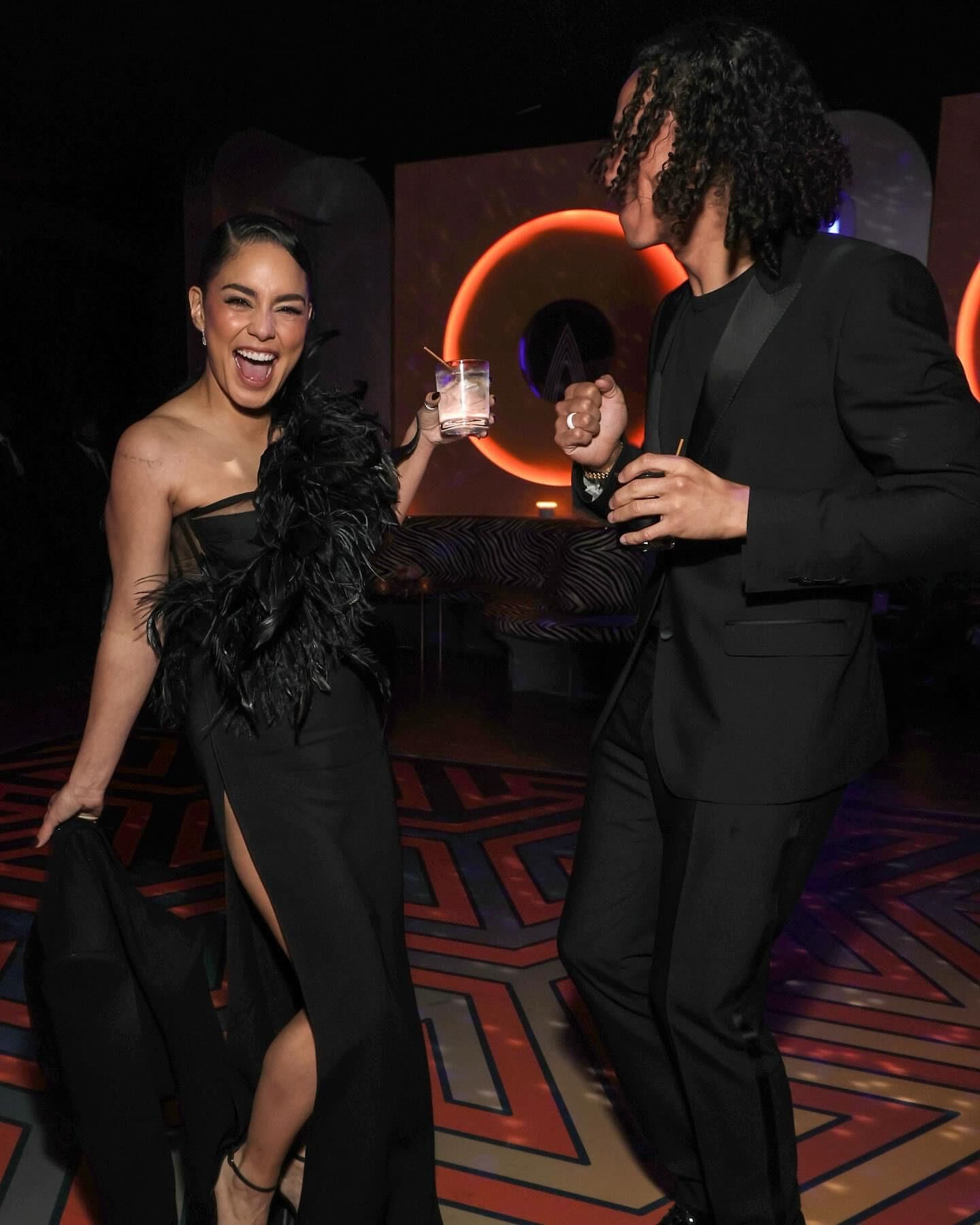 Vanessa Hudgens Instagram, biquíni, grávida