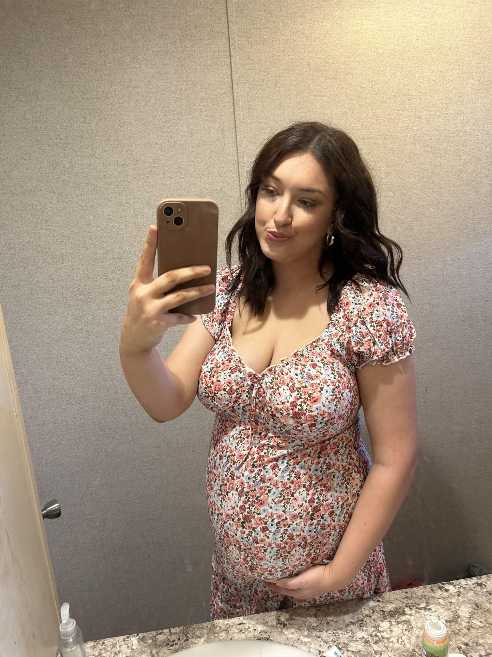 Hotwife grávida fofa