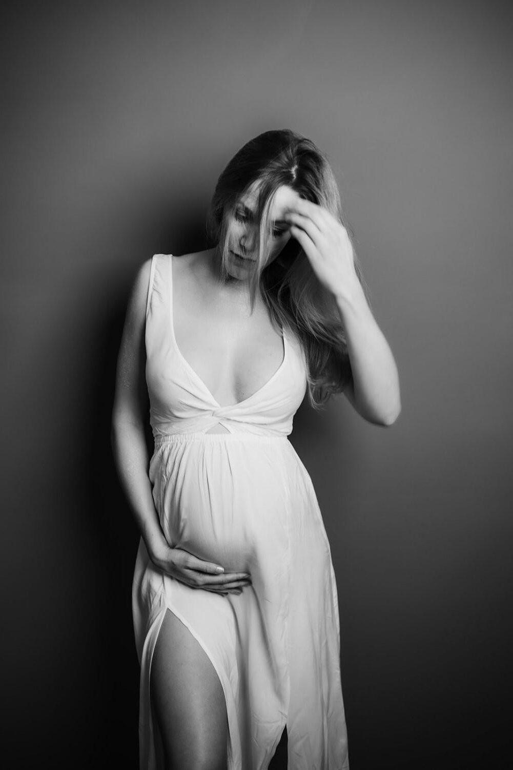 Preggo Blonde mostra seu corpo incrível