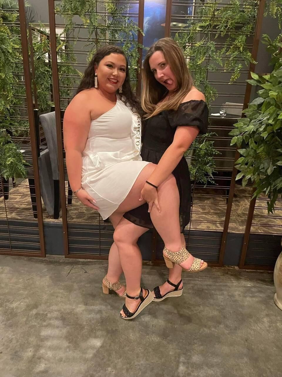 Adolescente amador se torna uma esposa sexy de Pawg